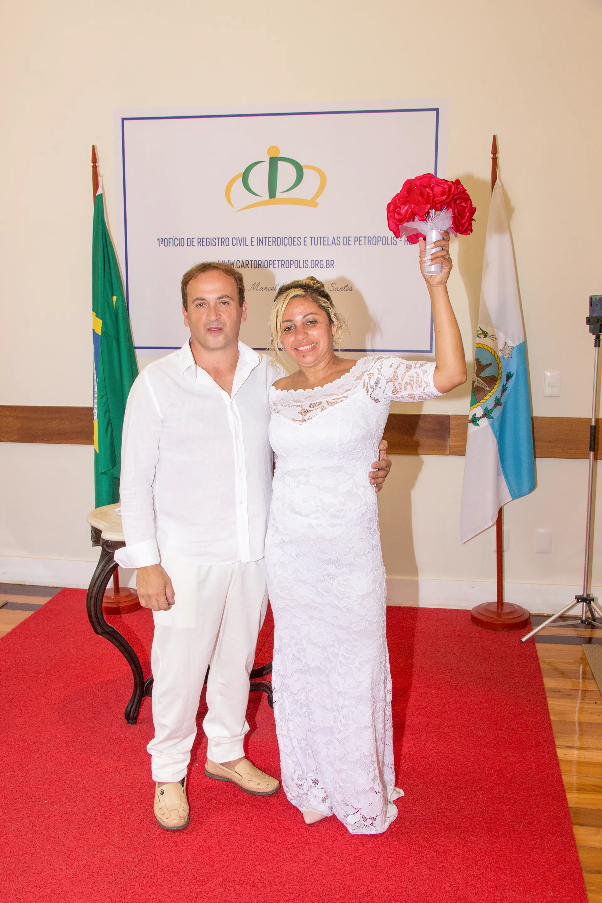 casados casal em imagem de casamento